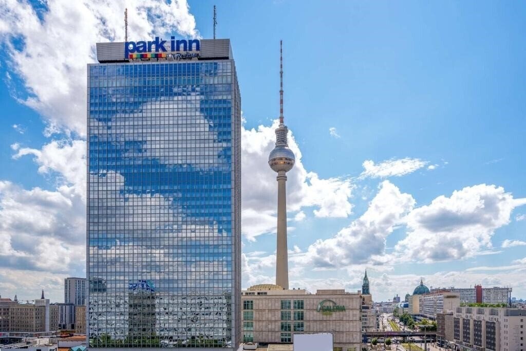 Фотография Park-Inn Berlin Alexanderplatz 4*