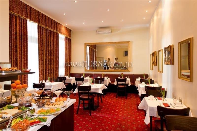 Отель Zarenhof Mitte 3*