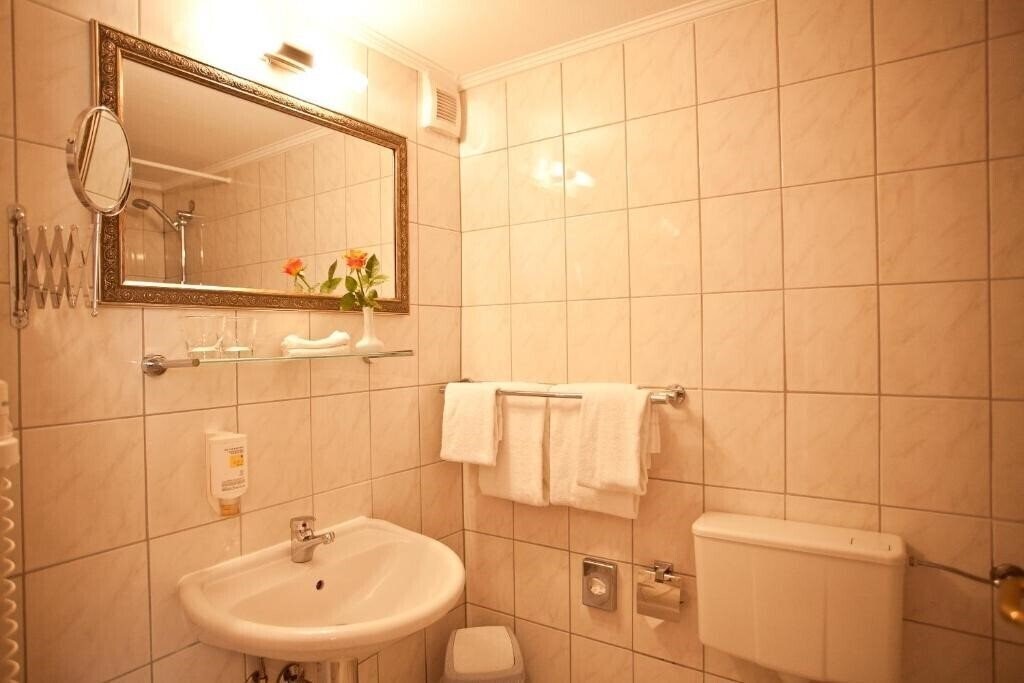 Фотография Comfort Hotel Auberge 3*