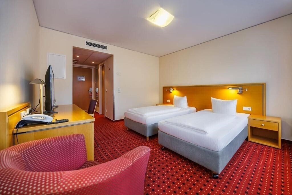 Картинка Airporthotel Berlin-Adlershof 3*