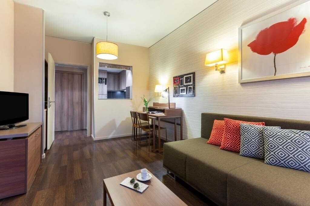 Фотография Adagio Aparthotel Berlin Kurfurstendamm 4*