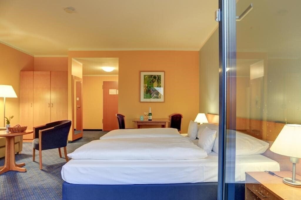 Изображение Centro Park Hotel Berlin Neukoln 4*