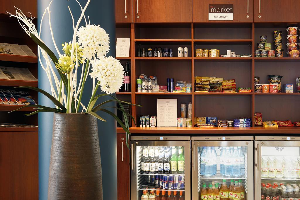 Картинка Holiday Inn Dresden 4*