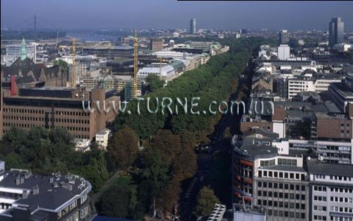 Отель Mercure Duesseldorf Airport 4*