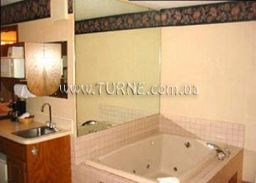 Отель Wyndham Garden Mettmann 4*