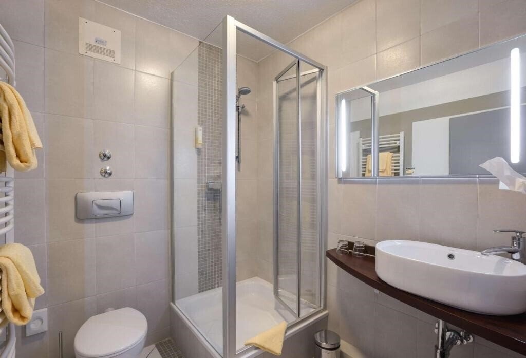 Изображение Best Western Ambassador Hotel 3*