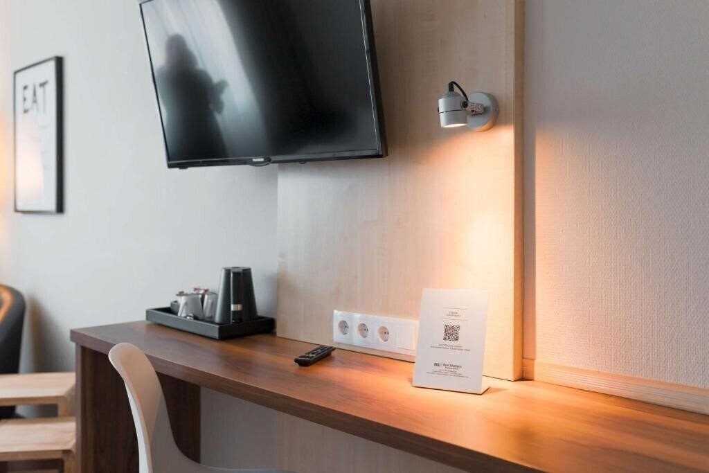 Картинка Best Western Ambassador Hotel 3*