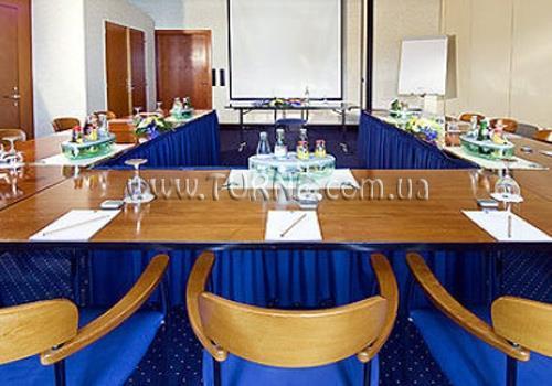 Фотография Savigny Frankfurt 4*