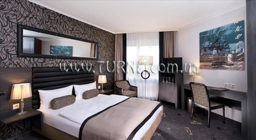 Изображение Wyndham Garden Hamburg City Centre Berliner Tor 4*