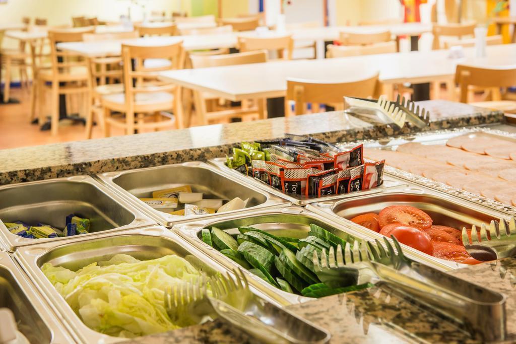 Картинка A&O Hamburg Hammer Kirche 2*