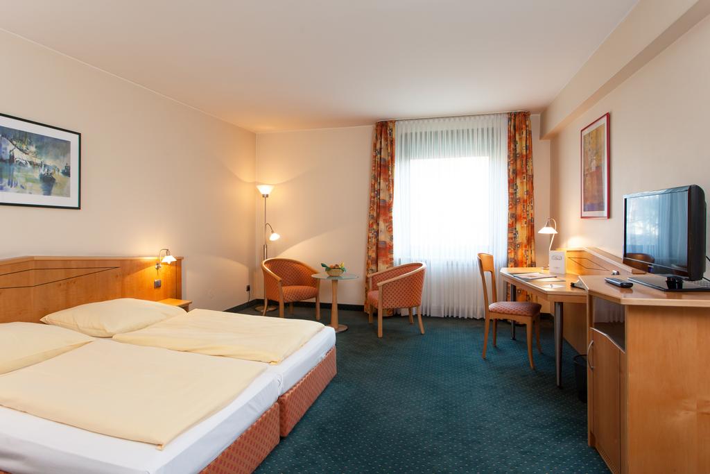 Фотография Panorama Hamburg Hotel - Harburg 4*