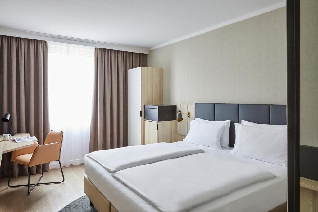 Фотография Crowne Plaza Hamburg - City Alster 4*