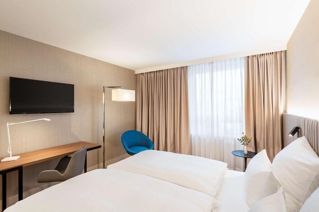 Фото Nh Hamburg Altona 4*