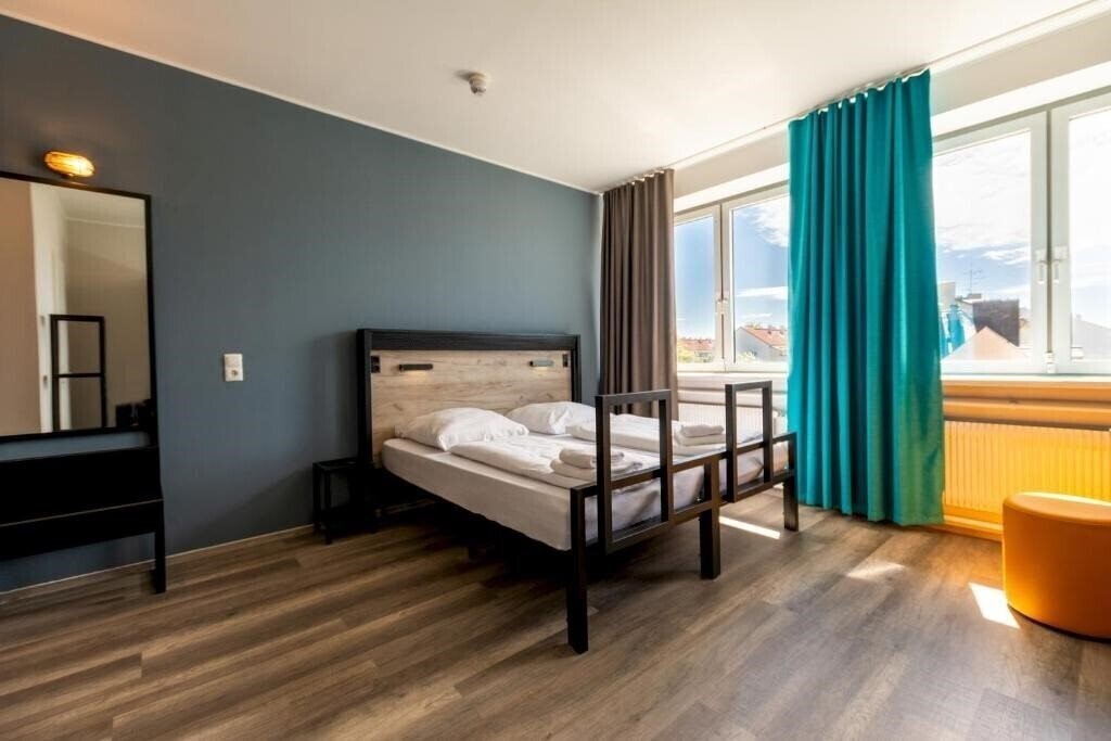 Картинка A & O Munchen Laim 2*