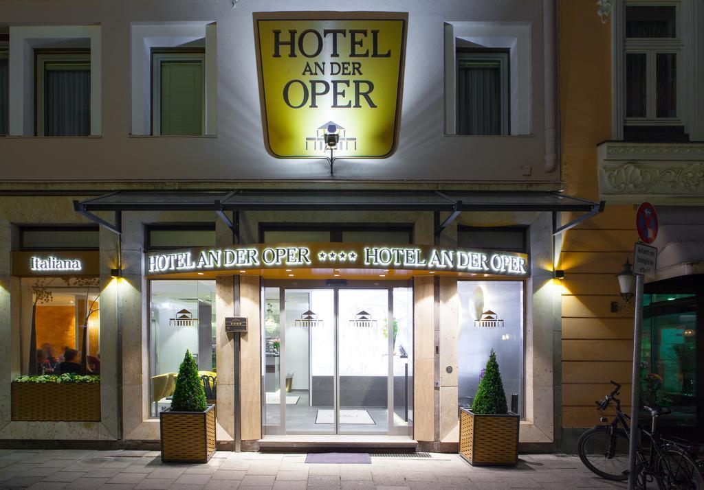 Отель An Der Oper 4*