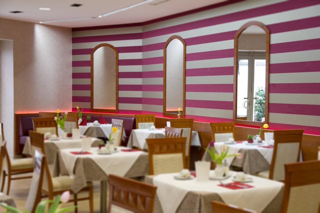 Изображение Hotel Exquisit 4*