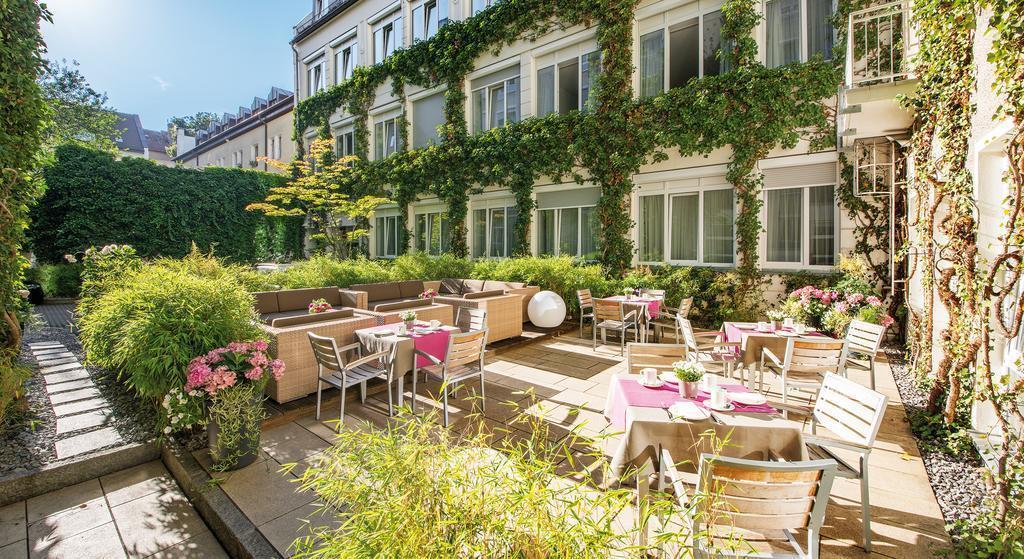 Отель Atrium 4*