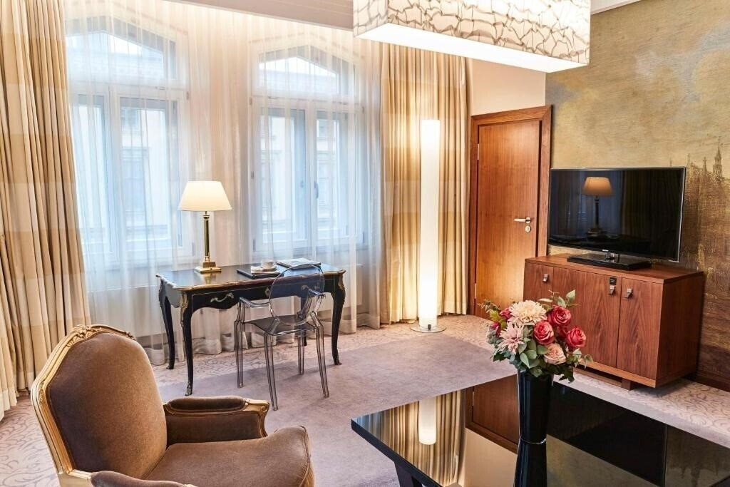 Изображение Hotel Vier Jahreszeiten Kempinski Muenchen 5*