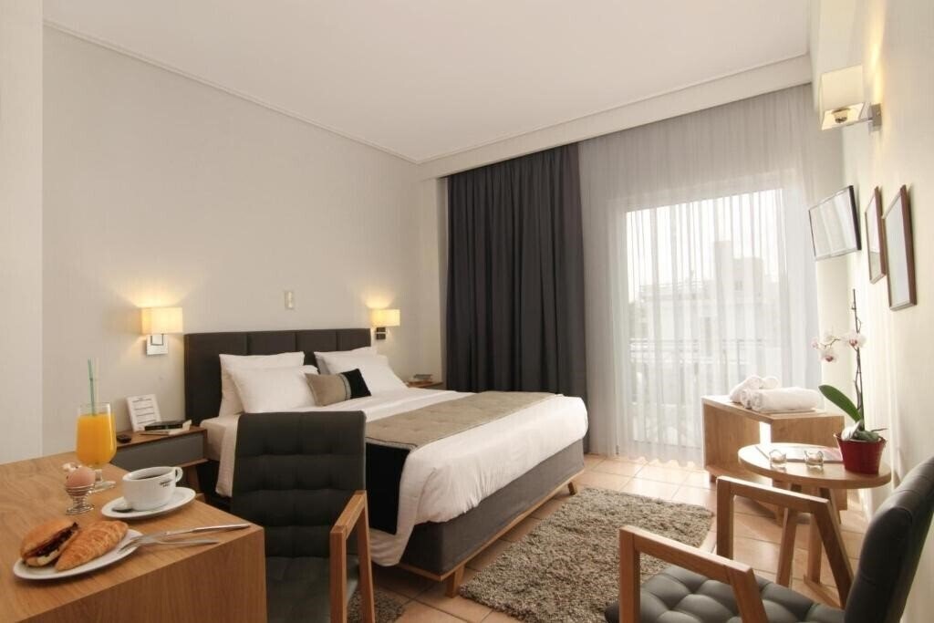 Отель Green Hill 3*