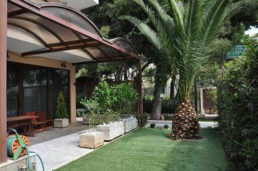 Фото Hotel Chris 2*