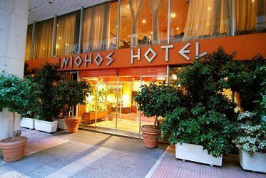 Отель Iniohos Hotel 3*