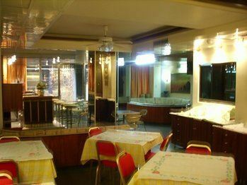 Отель Claridge 2*