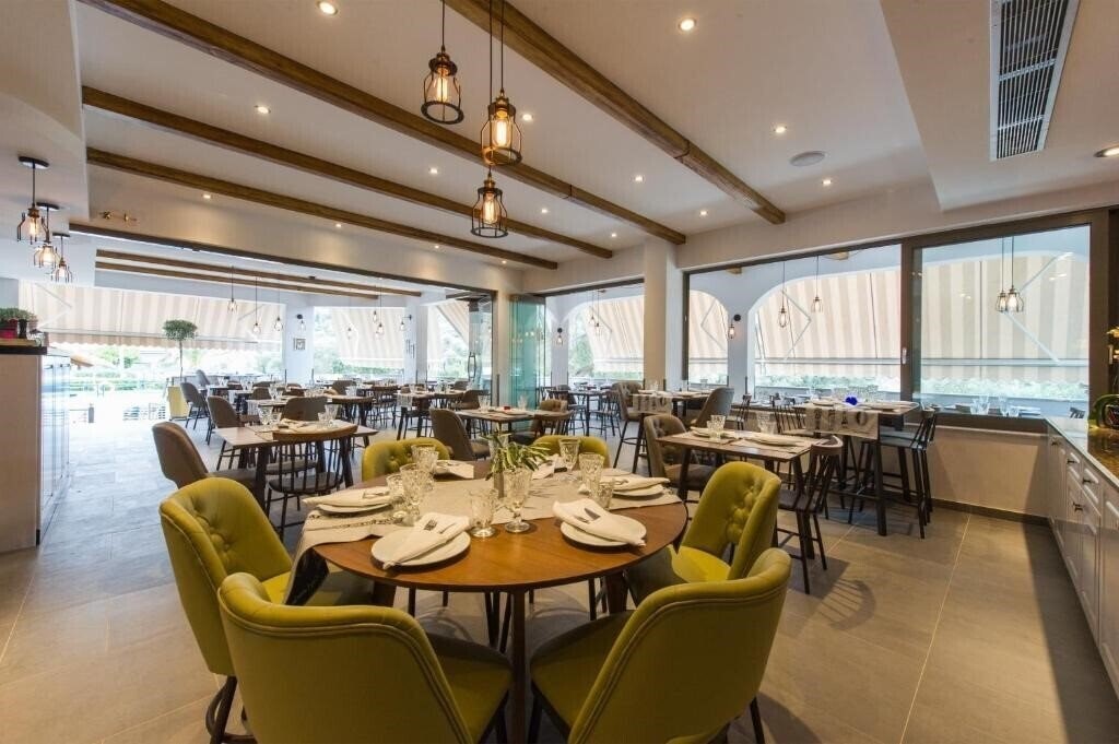 Изображение Adams Hotel 2*