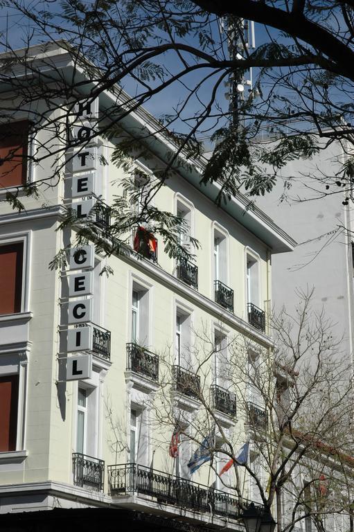 Фотография Cecil Hotel 2*