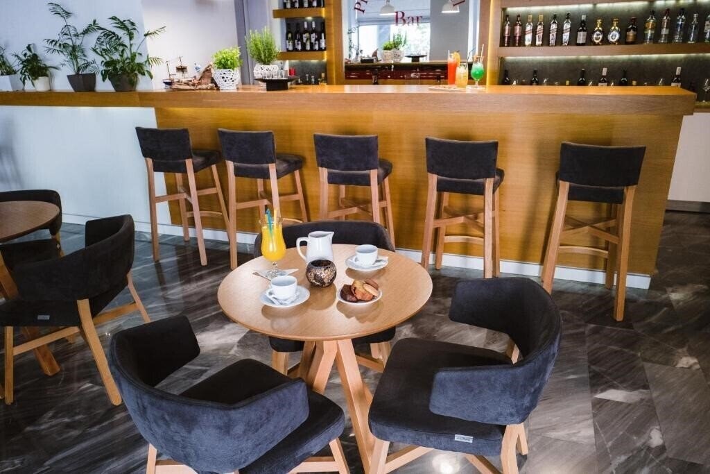 Фотография Piraeus Port Hotel 2*