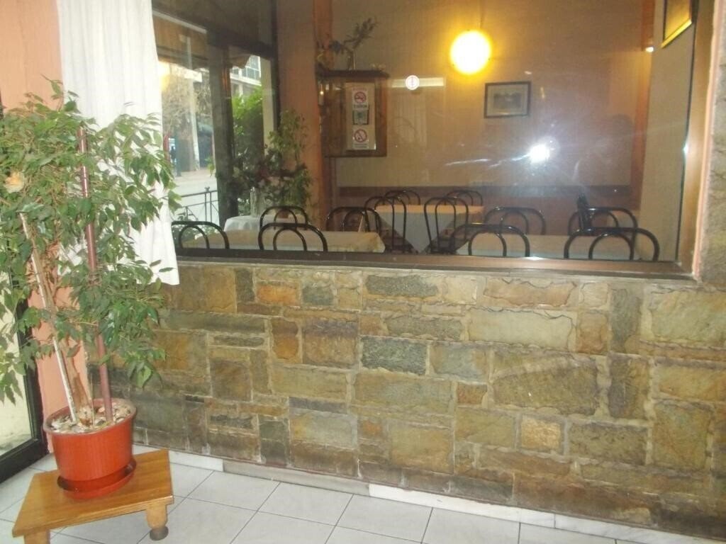 Изображение Elite 2*