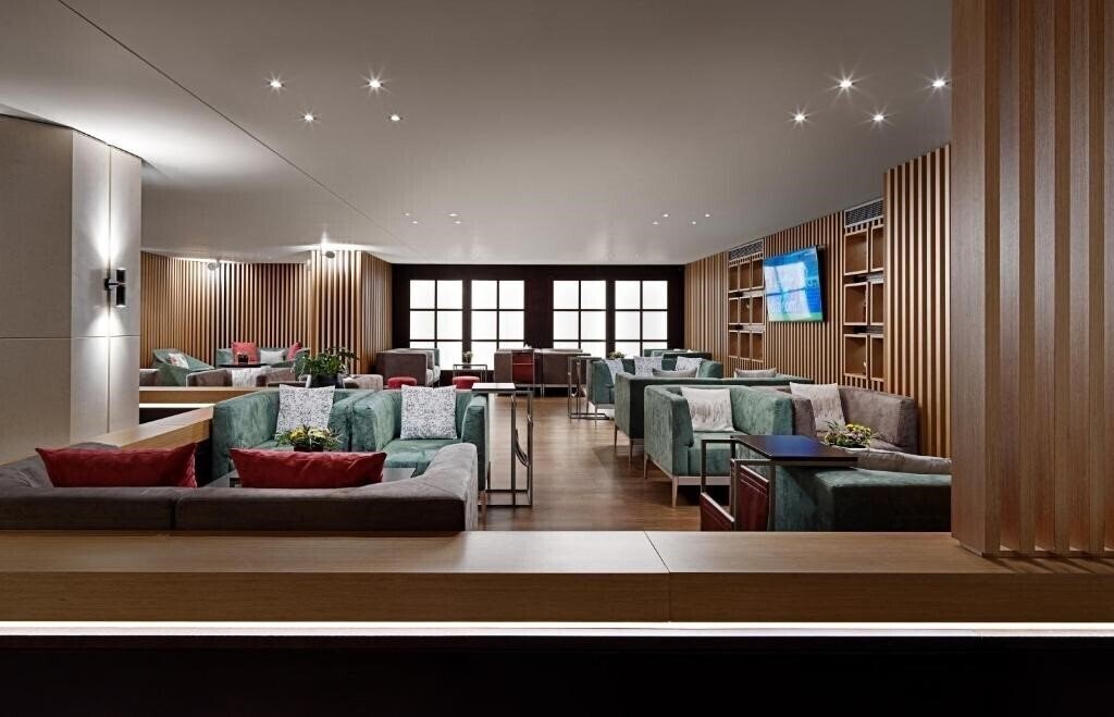 Фотография Crowne Plaza City Centre 4*