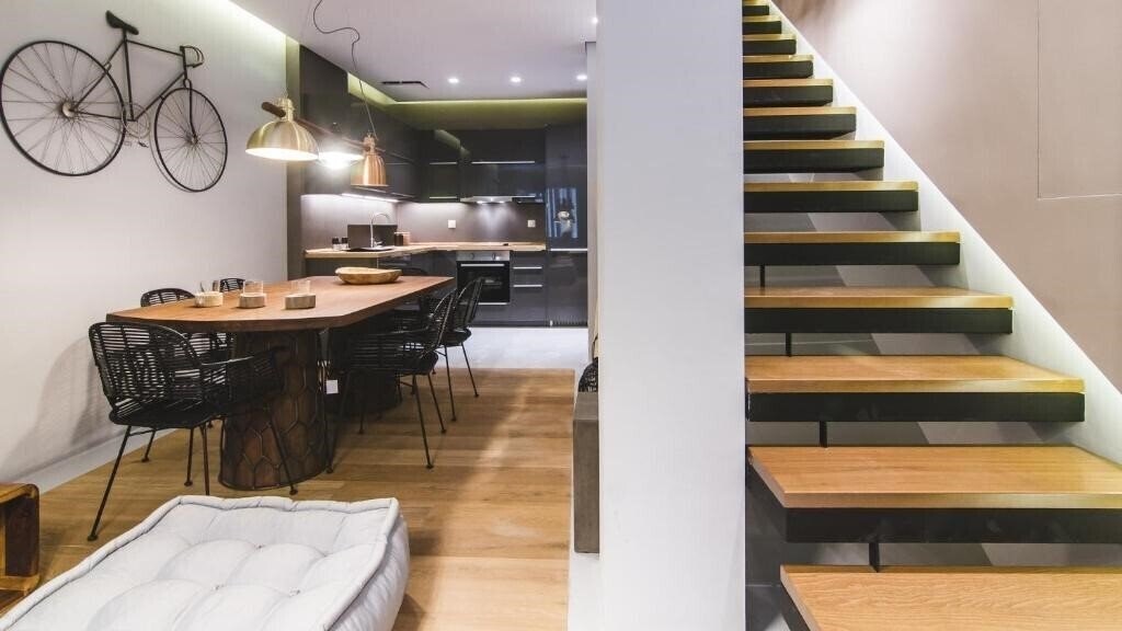 Отель Acropolis Luxury Apartments 5*