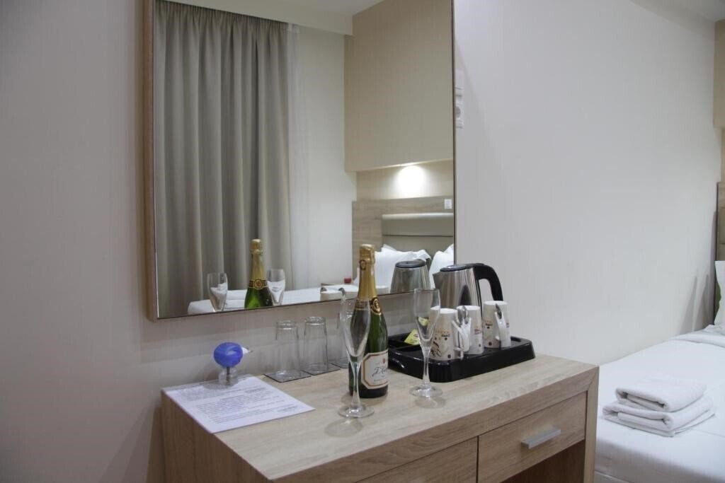 Фотография Elikon 2*