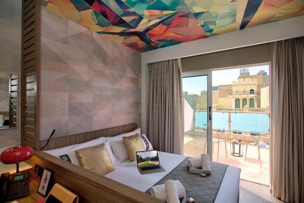 Отель Kubic Athens Hotel 4*