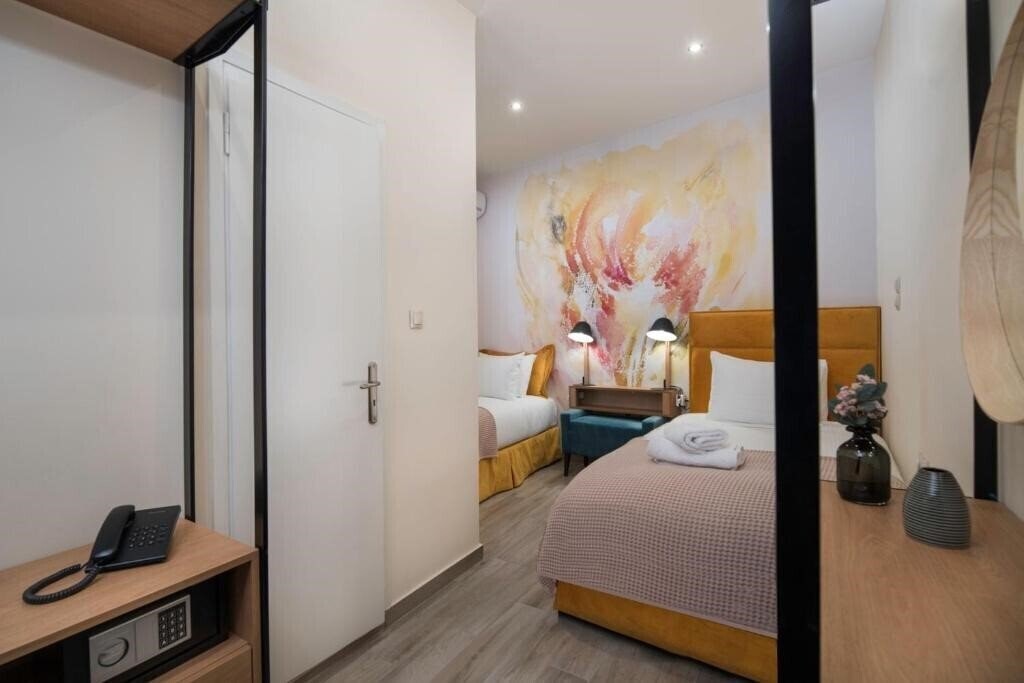 Изображение Athens Market Portrait 3*