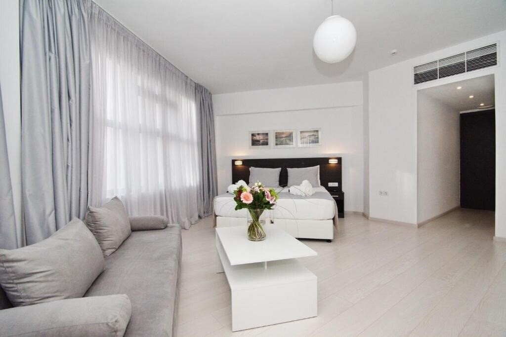 Отель Boss Boutique 5*