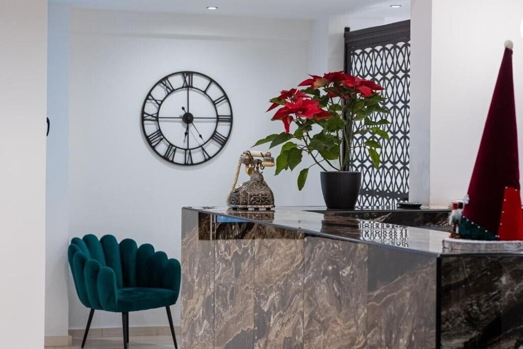 Отель Evita Asty 3*