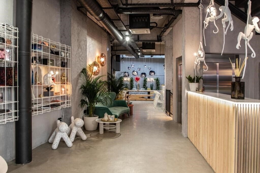 Отель 14 Reasons Why 3*