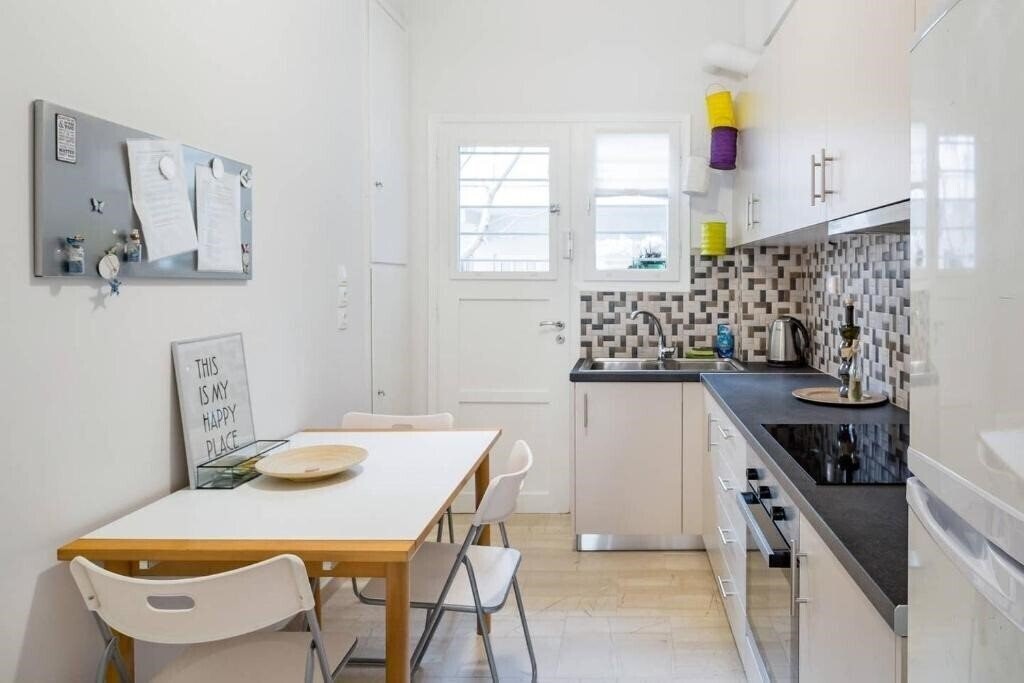 Изображение Koukaki Apartment With A Sunny Balcony, Near The Acropolis 4*
