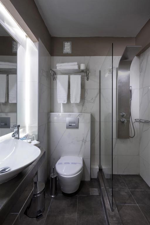 Изображение Coral Hotel Athens 4*