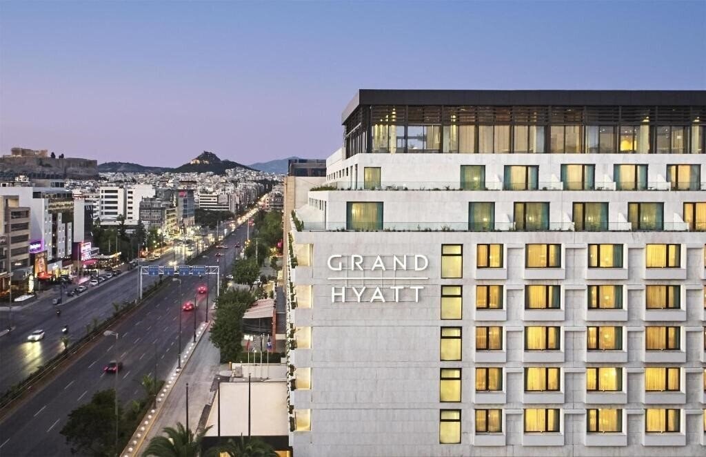 Отель Athens Ledra Marriott Hotel 5*