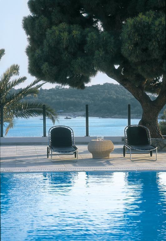 Картинка Plaza Vouliagmeni Strand Hotel 4*