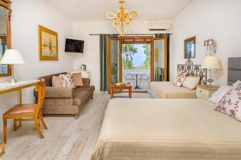 Картинка Leandros Hotel 2*