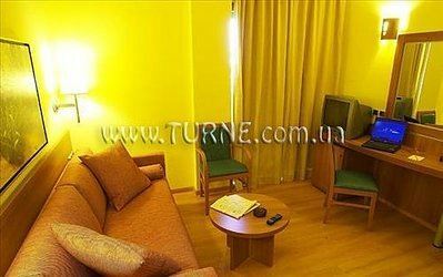 Отель Aquamarina 4*