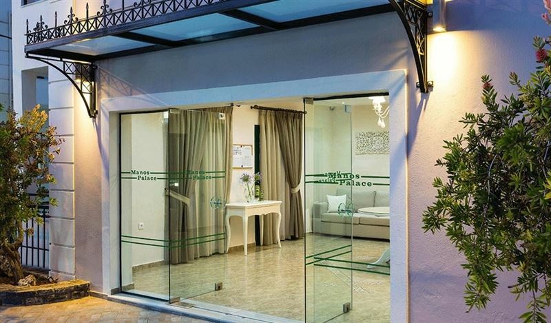 Фото Manos Palace 4*