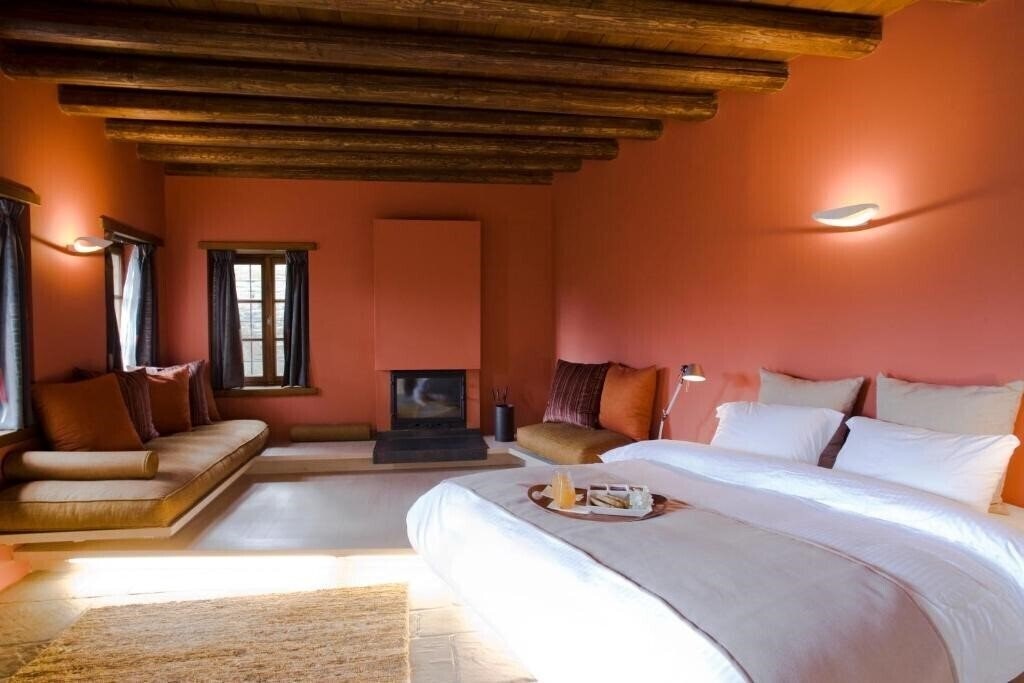 Картинка Kipi Suites 4*