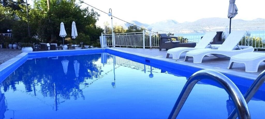 Изображение Alekas House 4*