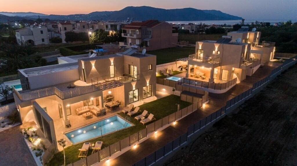 Отель Ks Luxury Villas 5*