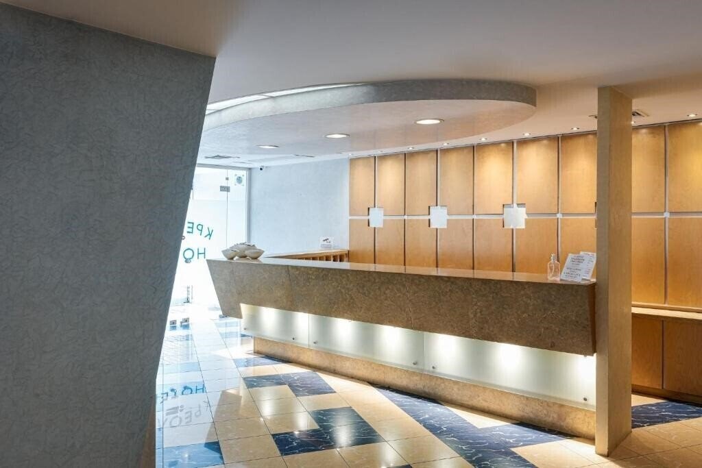 Фотография Kreoli Suites Glyfada 3*