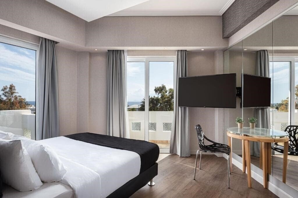 Картинка Kreoli Suites Glyfada 3*